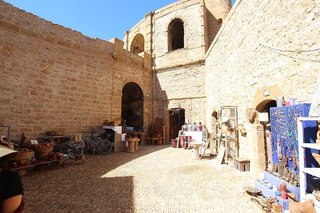 essaouira street corner