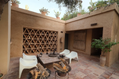 dar-al-hossoun-outside-details