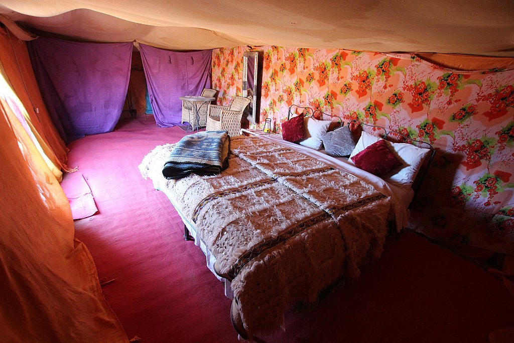 Erg Chigaga basic camp