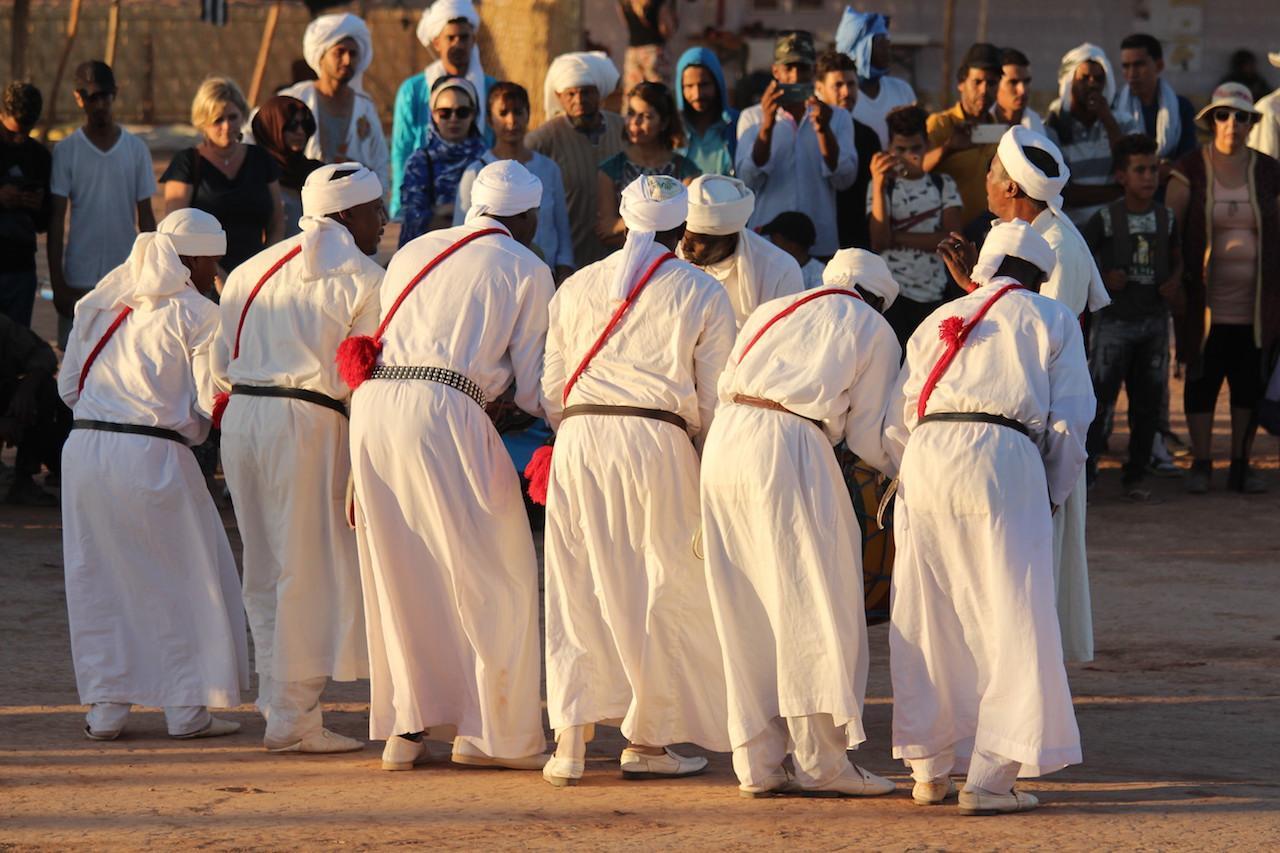 Taragalt Festival : A great Little music festival on the edge of the Sahara.
