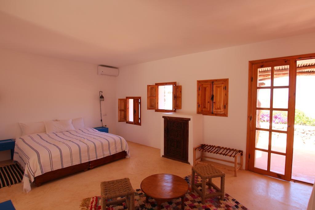 Tasgua- Yan, Tafedna