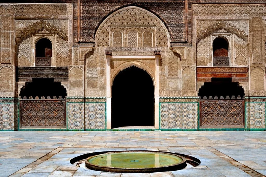 Casablanca – Fez – Erg Chebbi - Dades – Marrakech: 8- 10 days 31 medersa fes