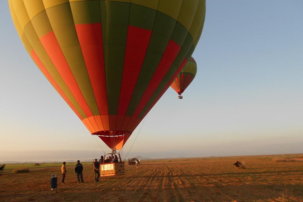 hot air balloon flight take off
