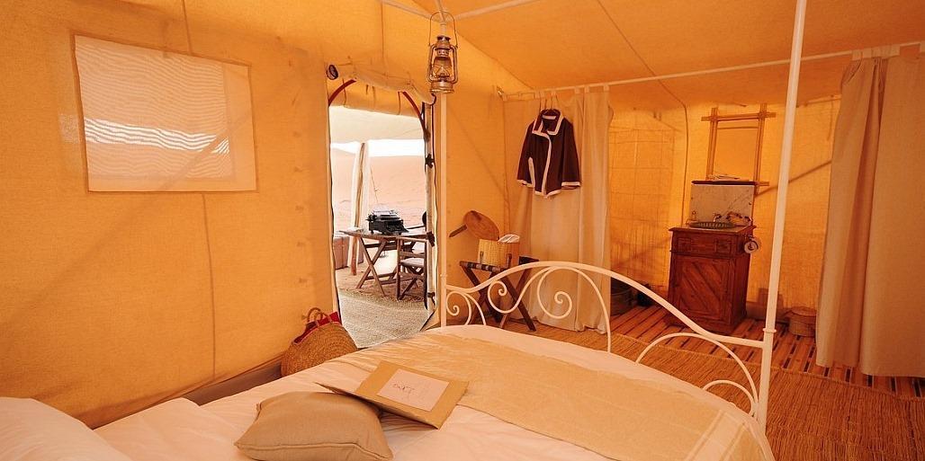 erg chigaga luxury camp inside tent
